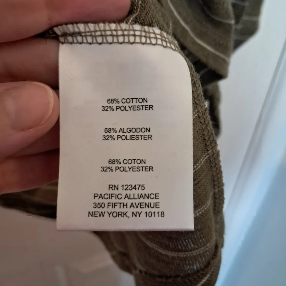 Jones New York top - Picture 2 of 8